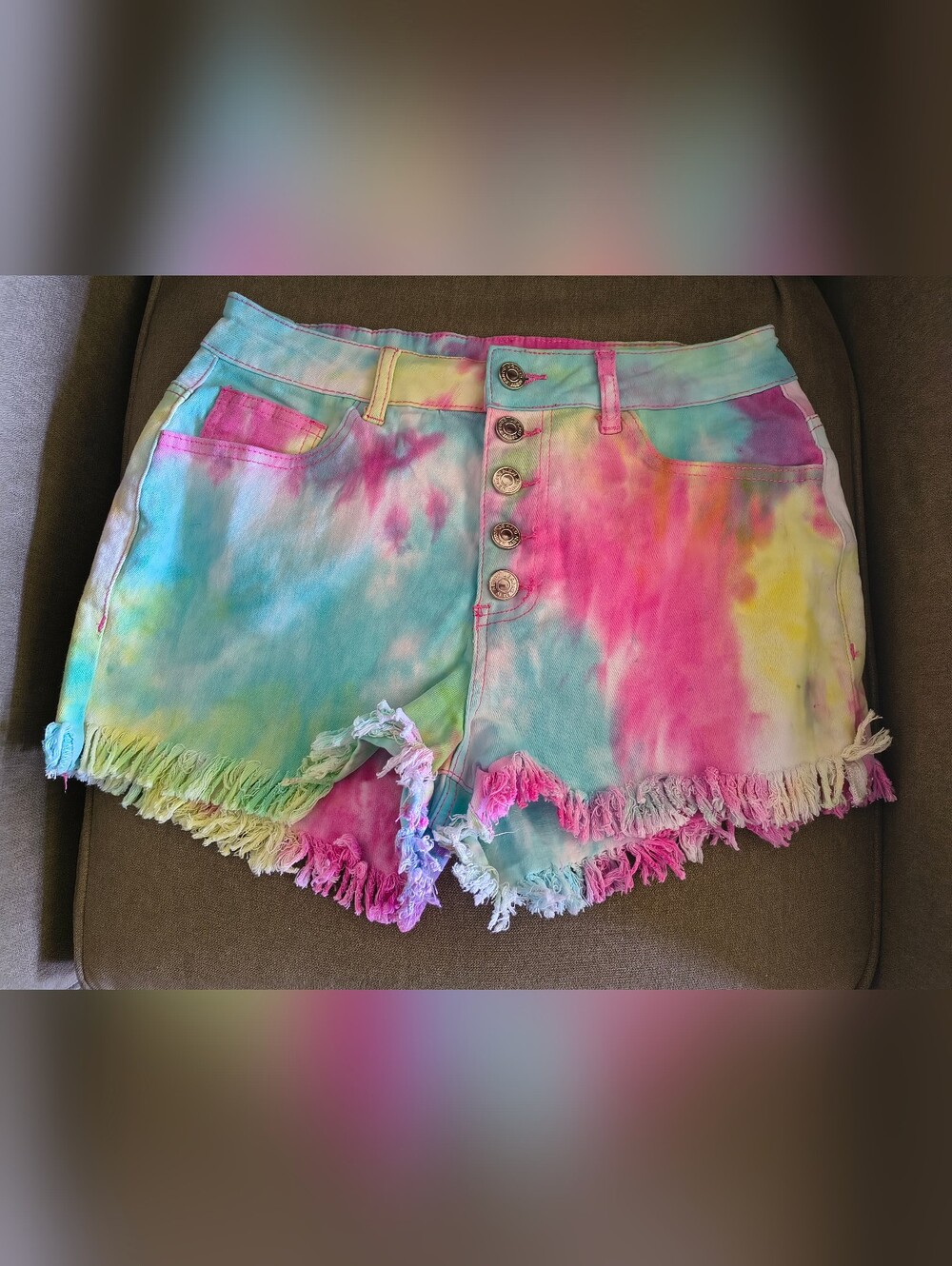 The Unbranded Brand Tye Dye Cotton Jean Frayed Shorts Size Medium